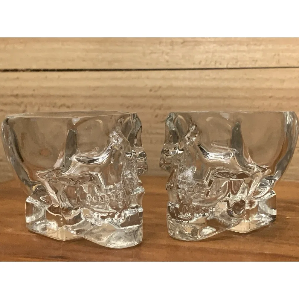 Set Of Clear Glass Crystal Head Vodka Skull Shaped Shot Glasses 2oz‎ Halloween
